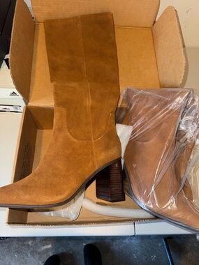 Women's Chestnut Suede Mid-Calf Block Heel Boots
